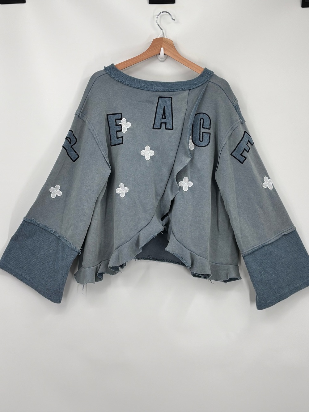 POL Peace boutique Blue Patchwork Embroidered V-Neck open Back  slouchy top Sm - Picture 3 of 8